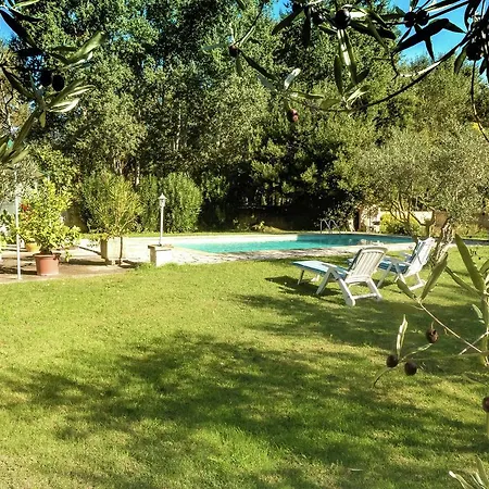 Attractive Near Roquemaure With Swimming Pool *